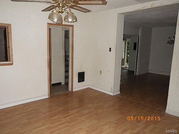 2nd image of 5550 Etzel Ave