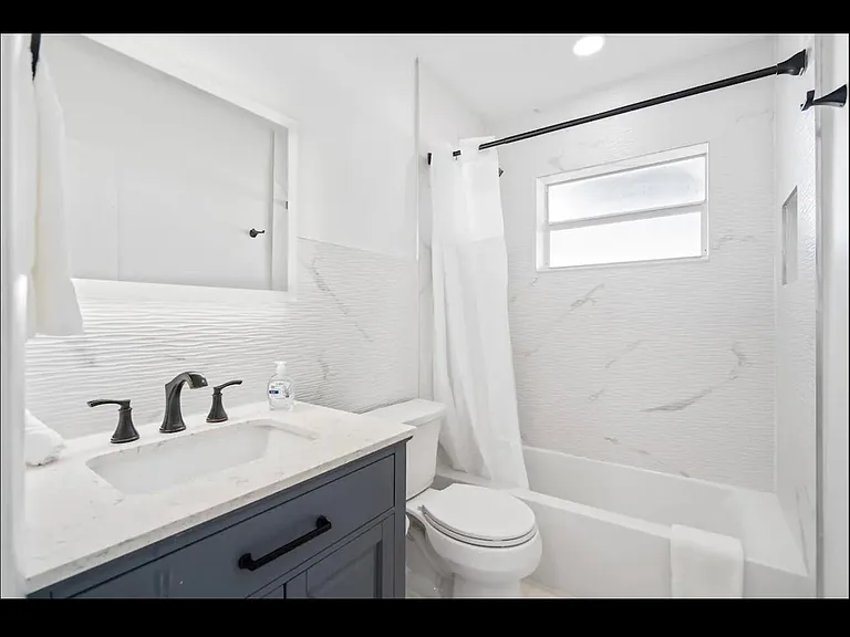 5040 NE 22nd Ave — Photo 14