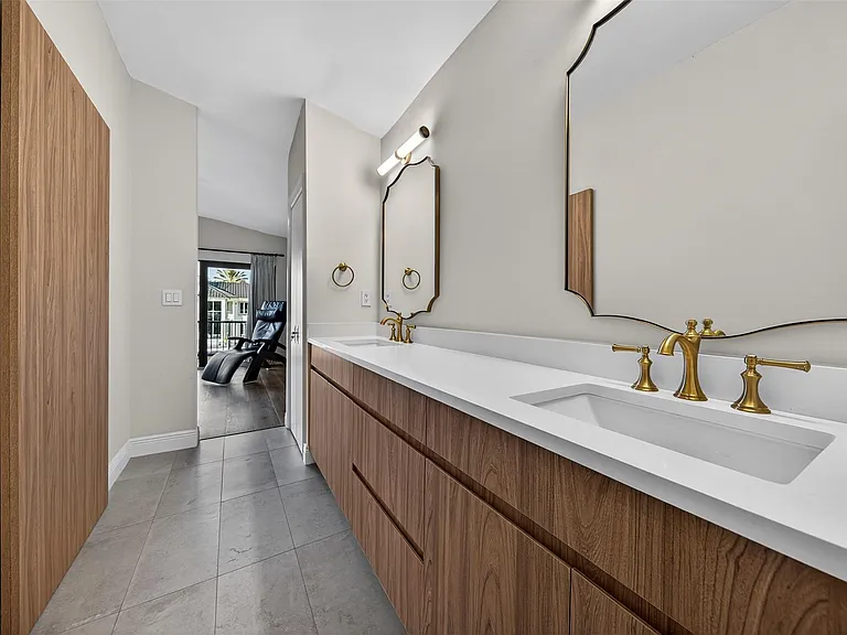 1505 SE 11th St — Photo 49