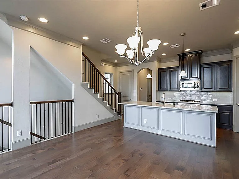 2716 Church Wood Dr — Photo 12