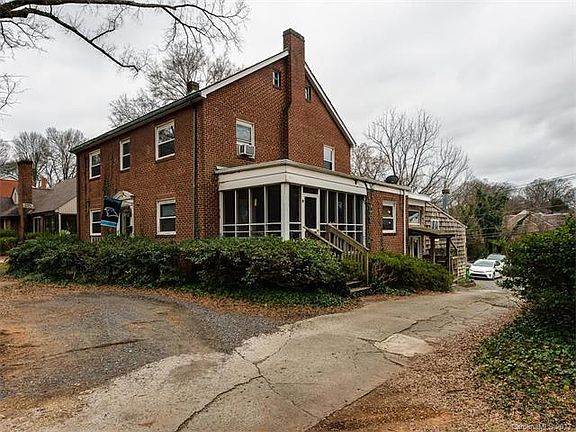 3rd image of 1220 S Kings Dr