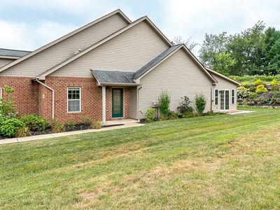 2348 Wheatland Cir, Delmont, PA, 15626
