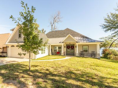 420 Island Dr, Murchison, TX, 75778