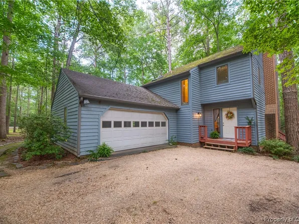 293 Moran Creek Rd, Weems, VA 22576