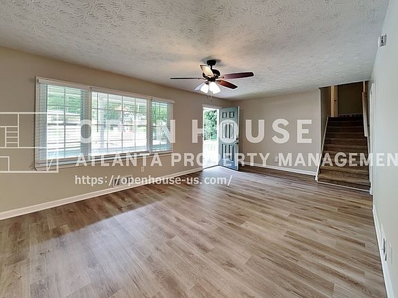 3rd image of 5104 Dogwood Hills Dr
