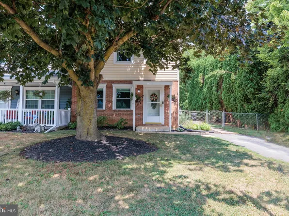 1002 Williamsburg Rd, Lancaster, PA 17603