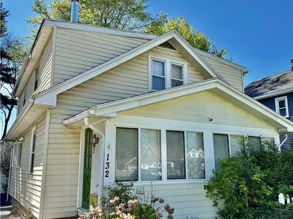 132 Duffern Dr, Rochester, NY 14616