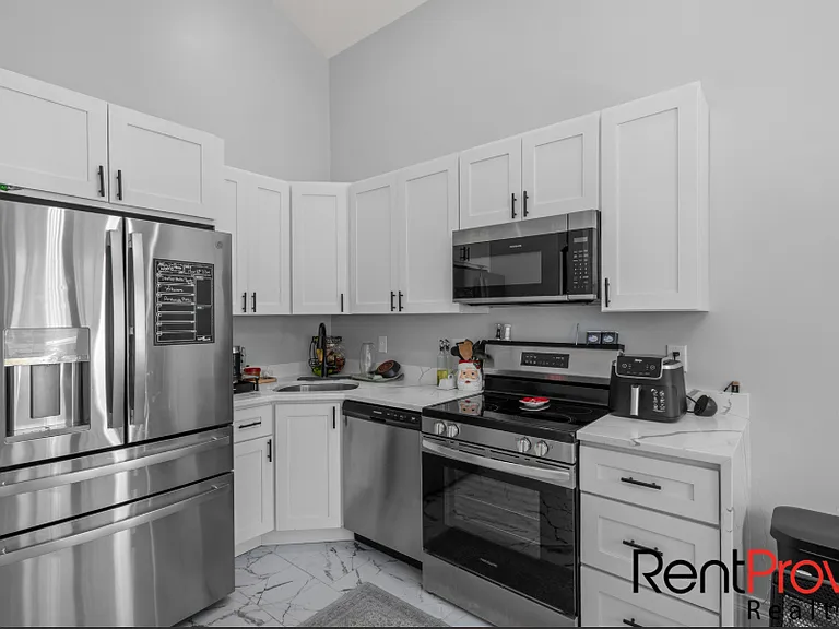 517 Country View Dr #1 — Photo 6