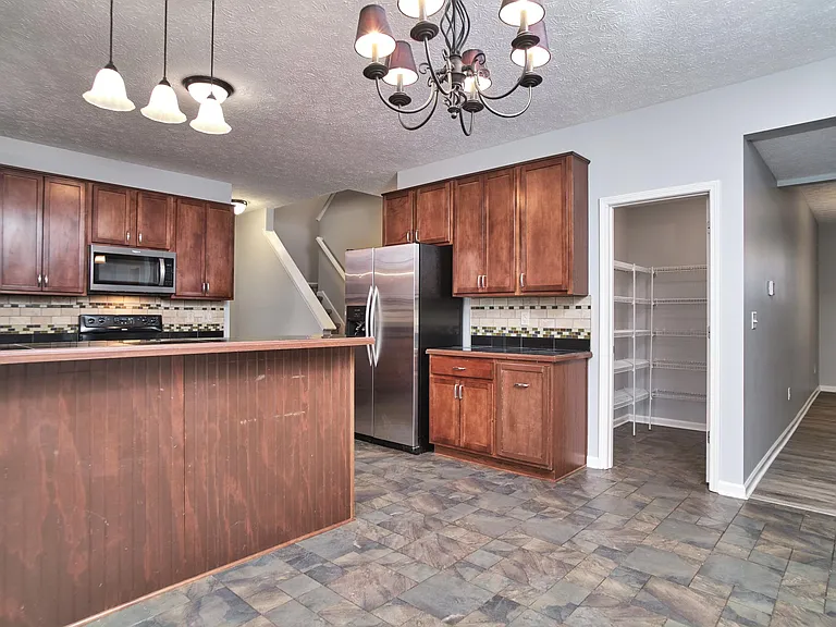 11080 McDowell Dr — Photo 22