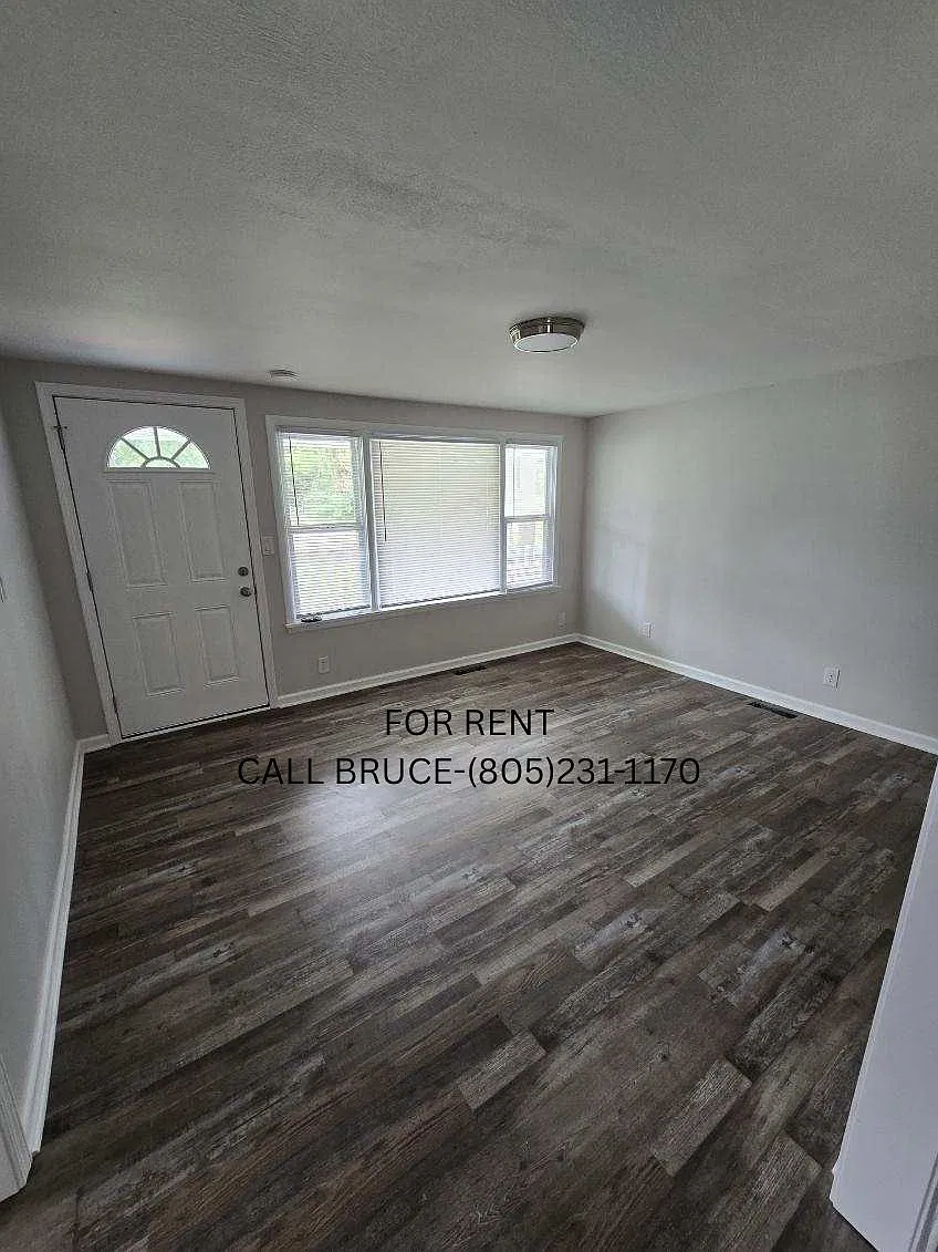 306 Hillcrest Circle Dr — Photo 4