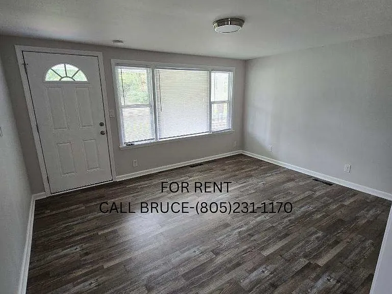 306 Hillcrest Circle Dr — Photo 4