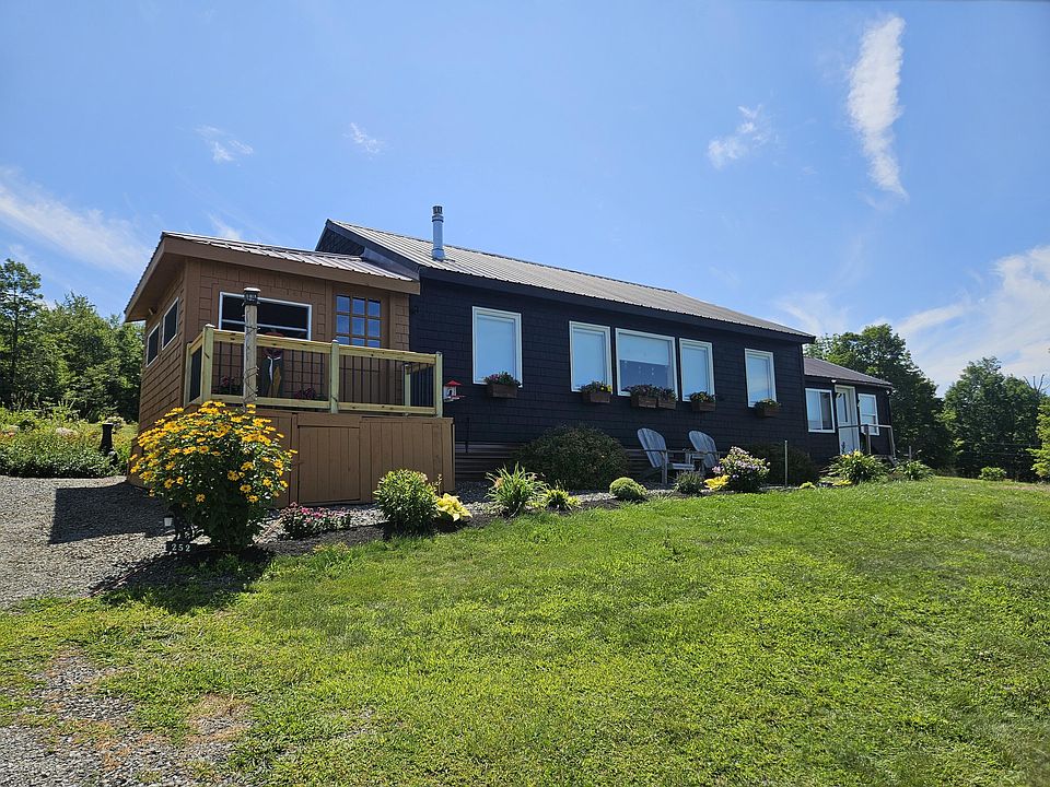 1st image of 252 Voter Hill Road