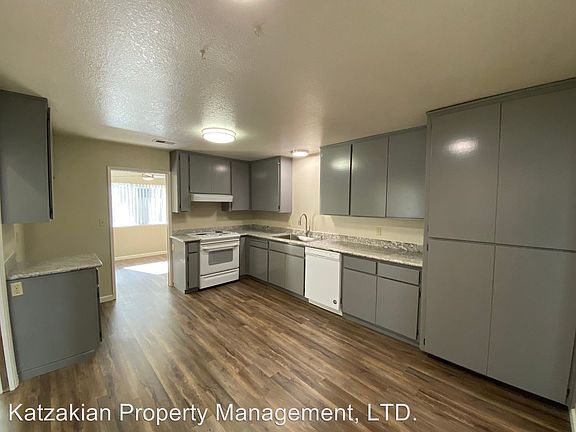 4th image of 2609 Grand Canal Blvd
