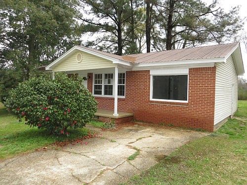 3rd image of 6313 39th St