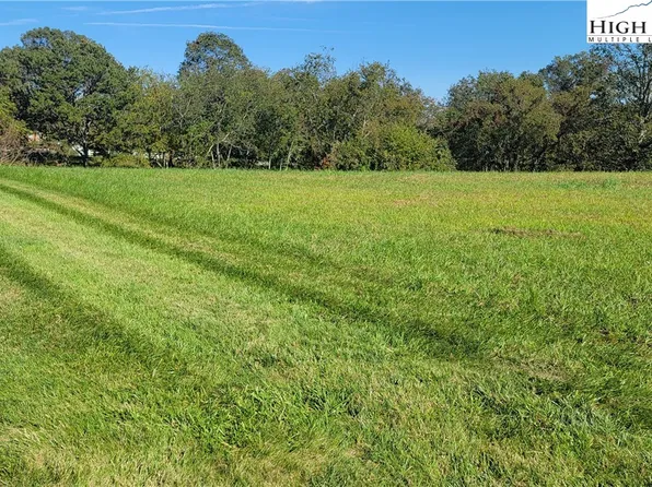Lot 130 201 Canterbury Drive, North Wilkesboro, NC 28659