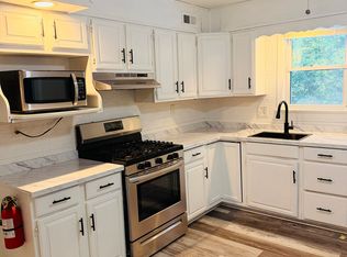 113 Lake Blvd, Lindenwold, NJ 08021