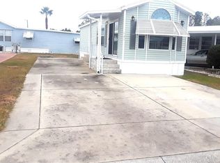 621 Center Crest Blvd, Davenport, FL 33837