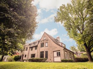 713 W Ohio St, Urbana, IL