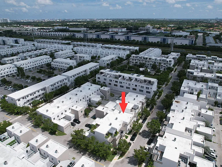 6461 NW 103rd Psge — Photo 59