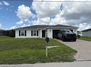 476 NE 3rd Ave, Cape Coral, FL 33909