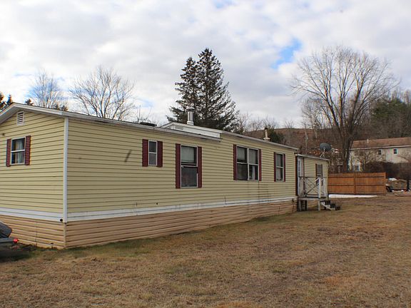 2nd image of 5 Parkwood Drive