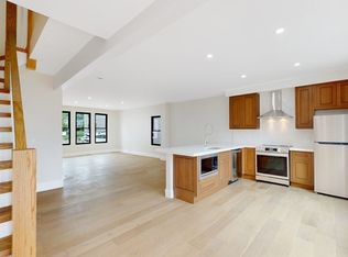 669 Saratoga St, East Boston, MA 02128