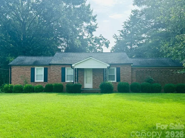1952 N State Highway 16 Business Hwy, Denver, NC 28037