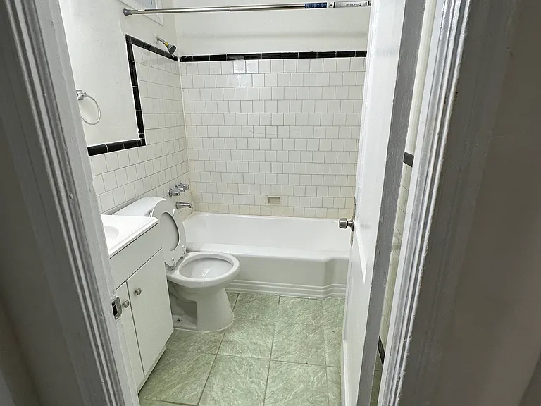2814 Pomeroy Rd SE #2 — Photo 18