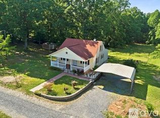 140 Clayton Acres Rd, Walkertown, NC 27051