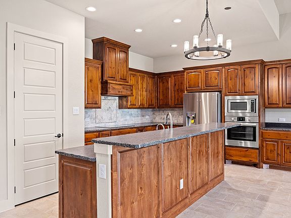 4th image of 3200-3 Pinnacle Club Dr