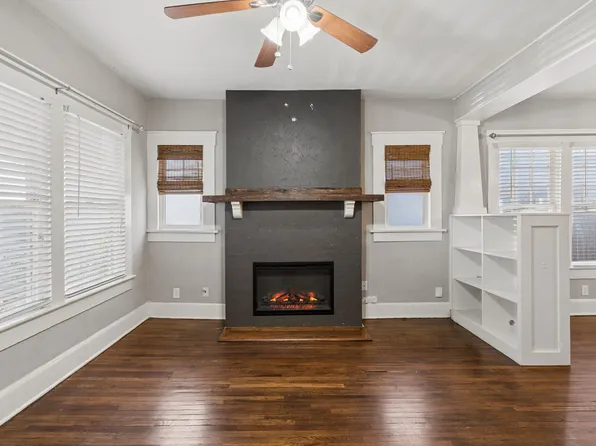 2111 Washington Ave, Fort Worth, TX 76110