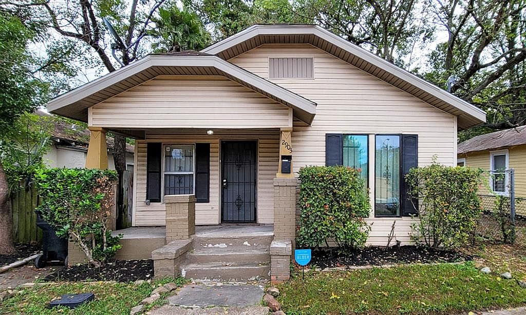 2903 Burkett St, Houston, TX 77004 Zillow