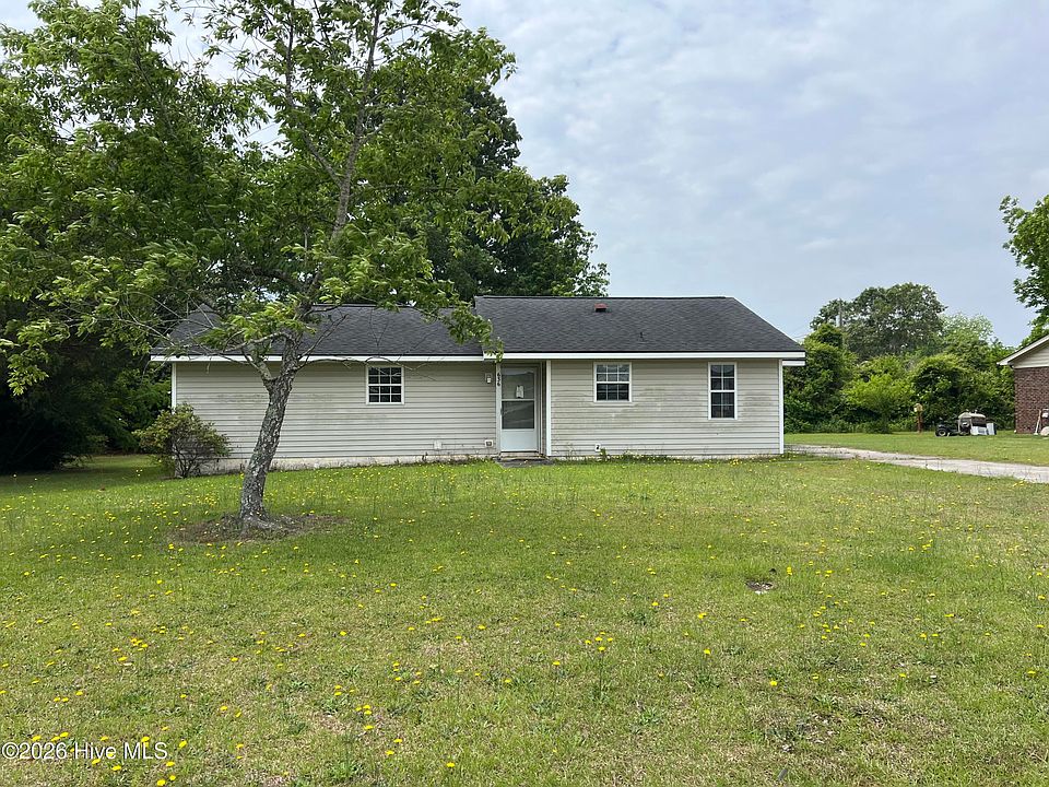 1st image of 636 Hill Road Circle