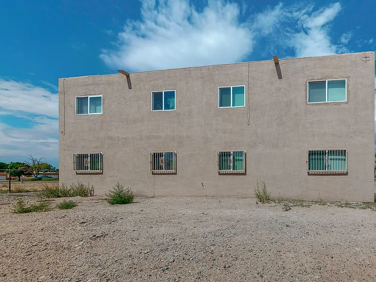 8000 Grand Avenue NE — Photo 16