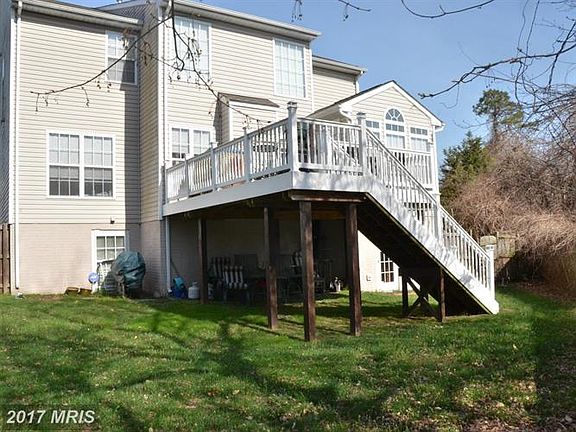 2nd image of 1238 Colonial Park Dr