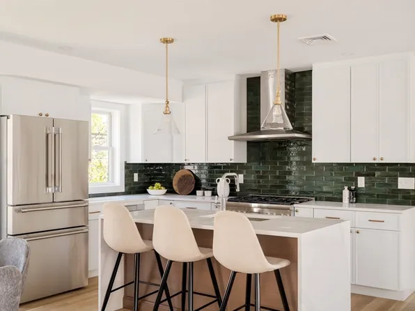 9 Olive Ave #2, Somerville, MA 02143