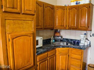 612 E 5th St, Brooklyn, NY 11218