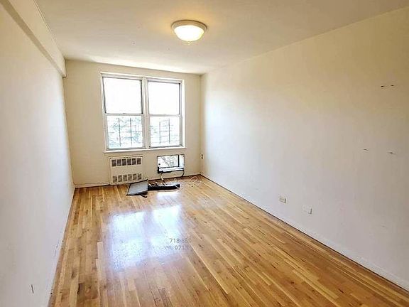 4th image of 465 E 7th St #A5f