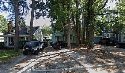 211 S Library St