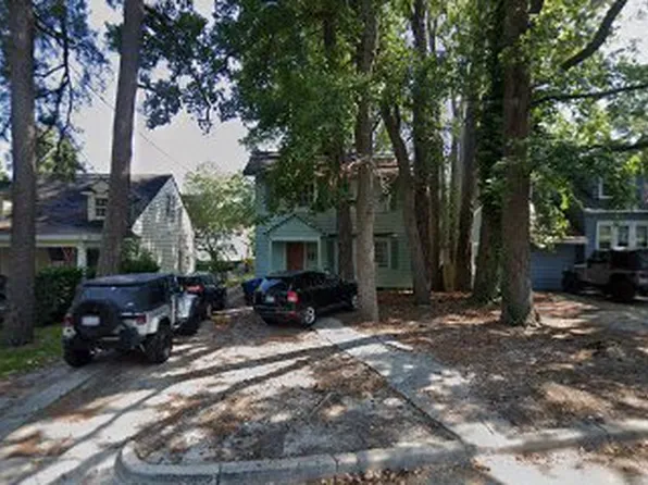 211 S Library St, Greenville, NC 27858