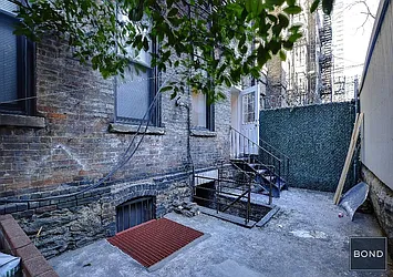 Rented by Bond New York