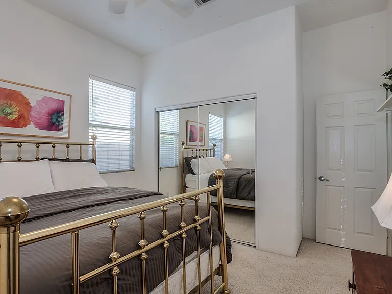 82 Sedona Ct — Photo 15