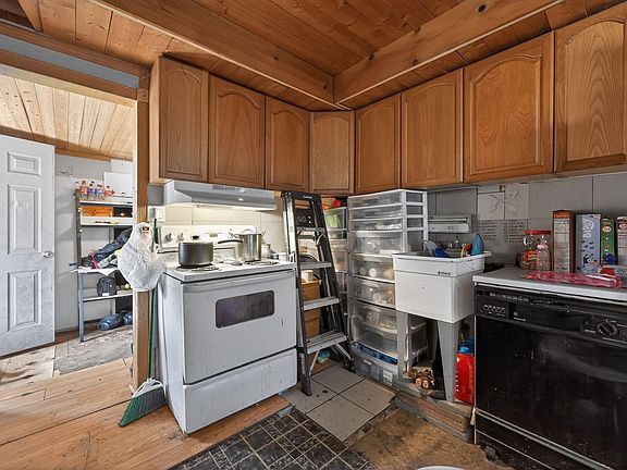 5th image of 7559 Toepfer Rd