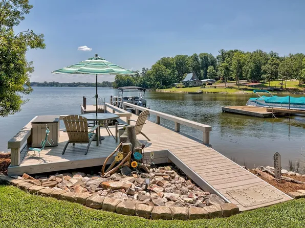 181 Ann St, Leesville, SC 29070