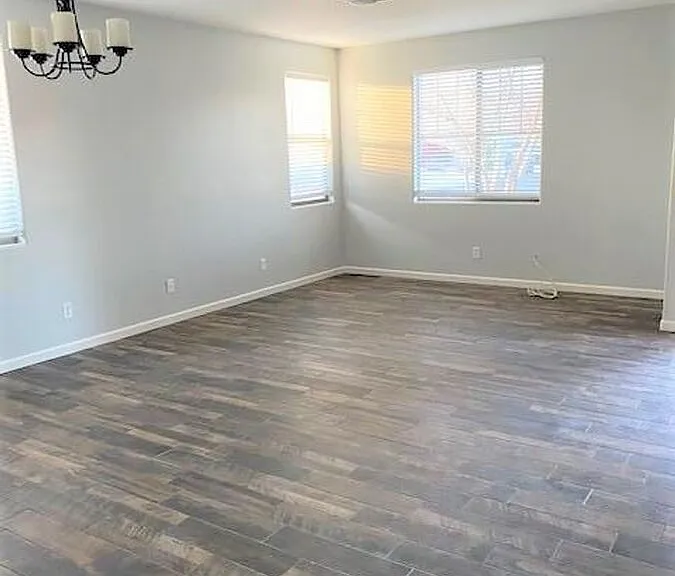 14789 W Jenan Dr — Photo 6
