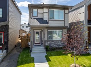 2804 193rd St NW, Edmonton, AB T6M 3B2