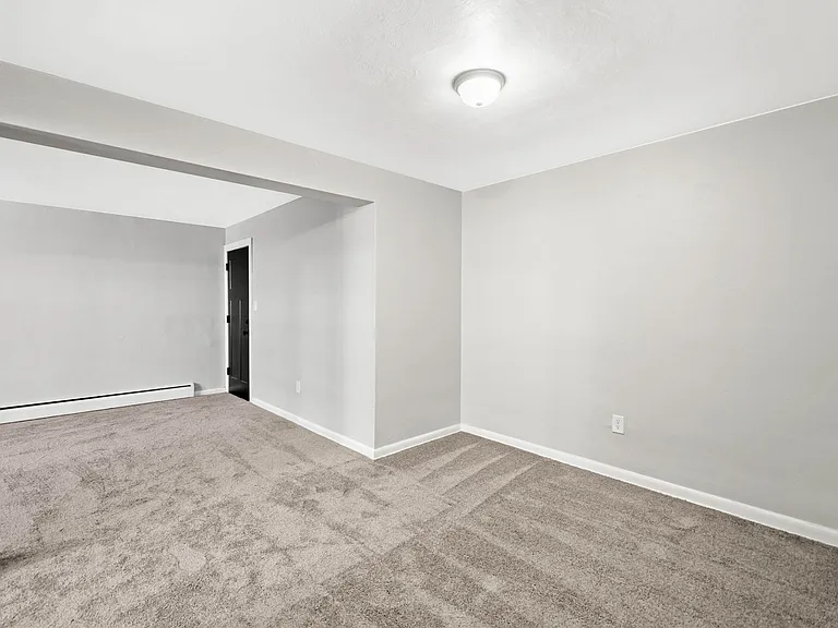 11515-11523 Frankstown Road — Photo 10