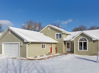 13803 Vintage Ct NW, Andover, MN 55304