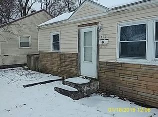 842 S Bendix Dr, South Bend, IN 46619