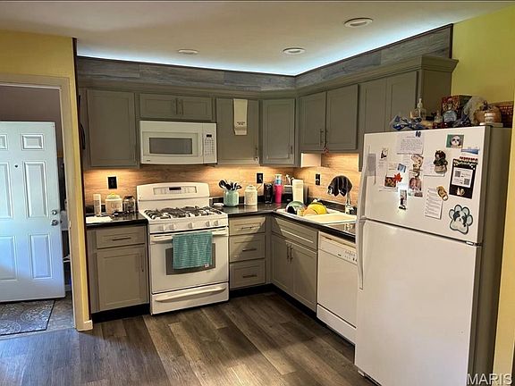 3rd image of 5226 Ville Anita Ct